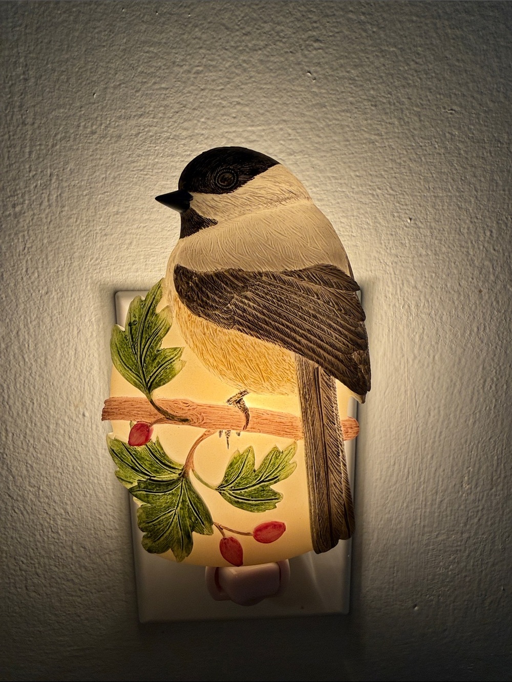 Chickadee Night Light New in box. By Ibis and Orchid Design
